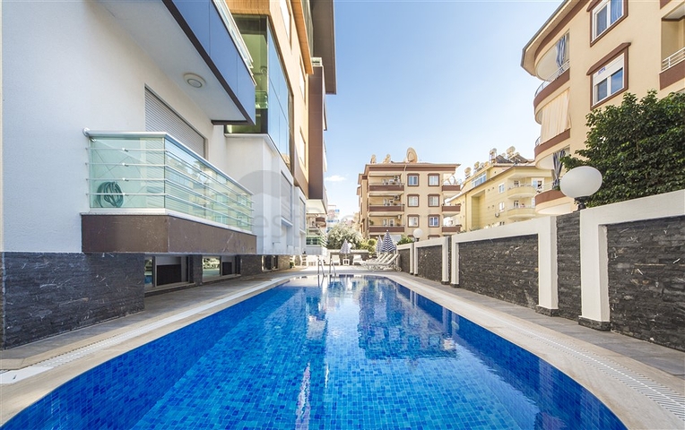 قريبة من البحر -شقة غرفتين وصالة مفروشة - في منطقة اوبا / الانيا 