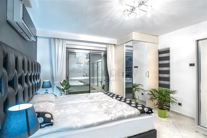 قريبة من البحر -شقة غرفتين وصالة مفروشة - في منطقة اوبا / الانيا 