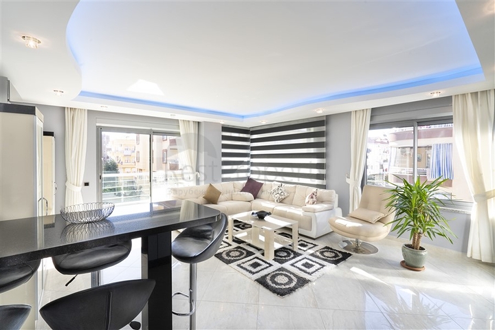 قريبة من البحر -شقة غرفتين وصالة مفروشة - في منطقة اوبا / الانيا 