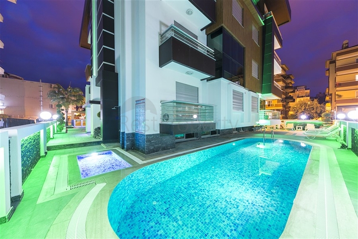 قريبة من البحر -شقة غرفتين وصالة مفروشة - في منطقة اوبا / الانيا 