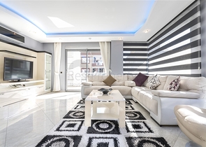 قريبة من البحر -شقة غرفتين وصالة مفروشة - في منطقة اوبا / الانيا 