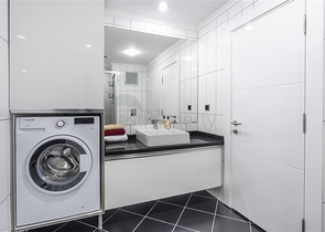 قريبة من البحر -شقة غرفتين وصالة مفروشة - في منطقة اوبا / الانيا 