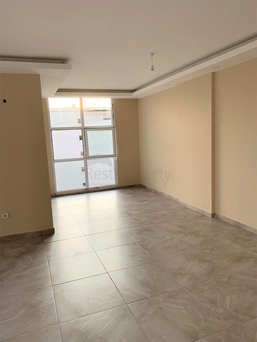 شقة عائلية واسعة - دوبلكس 3 غرف وصالة -ضمن مجمع سكني - في محمودلار / الانيا 