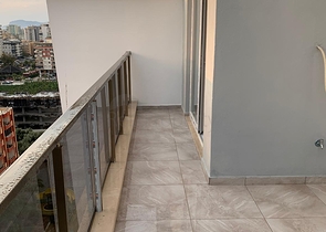 شقة عائلية واسعة - دوبلكس 3 غرف وصالة -ضمن مجمع سكني - في محمودلار / الانيا 