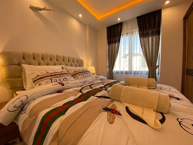 قريبة من شاطئ كليوباترا - شقة انيقة غرفتين وصالة - في مركز الانيا 