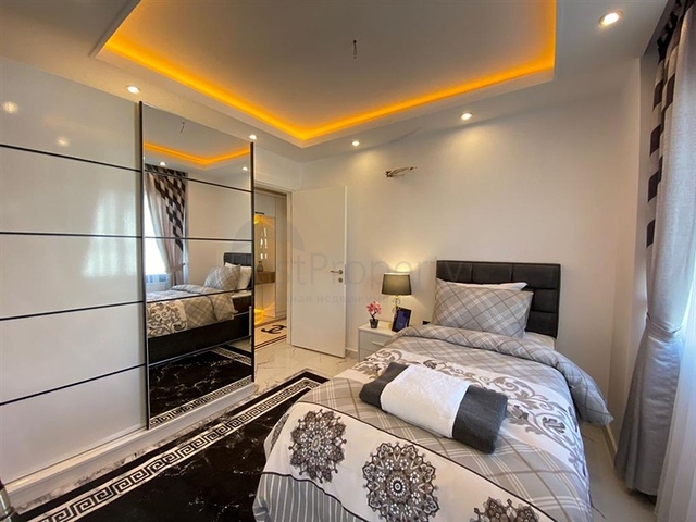 قريبة من شاطئ كليوباترا - شقة انيقة غرفتين وصالة - في مركز الانيا 