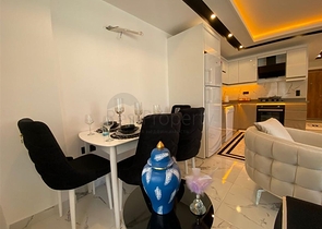 قريبة من شاطئ كليوباترا - شقة انيقة غرفتين وصالة - في مركز الانيا 