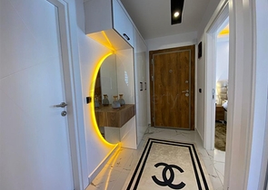 قريبة من شاطئ كليوباترا - شقة انيقة غرفتين وصالة - في مركز الانيا 