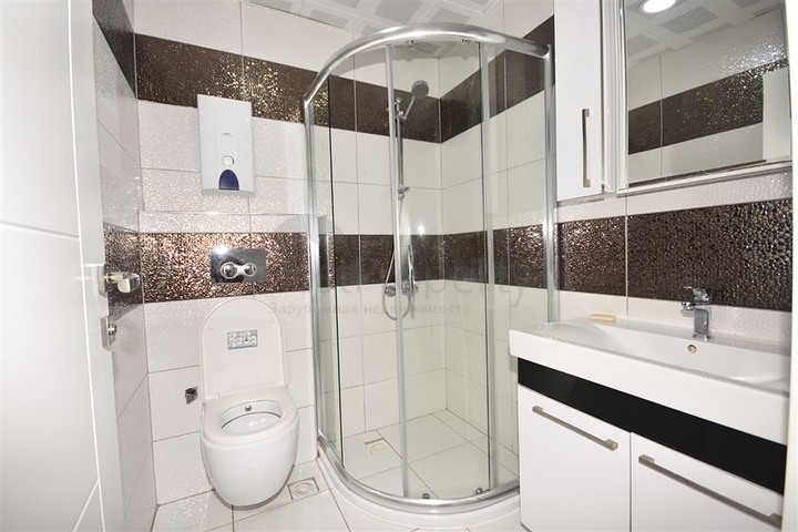 شقة غرفتين وصالة مفروشة - قريبة من البحر - في محمودلار / الانيا 