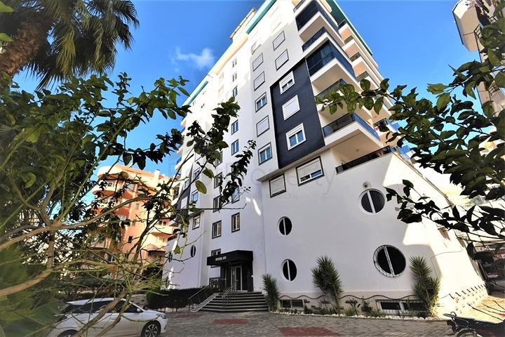 شقة غرفتين وصالة مفروشة - قريبة من البحر - في محمودلار / الانيا 