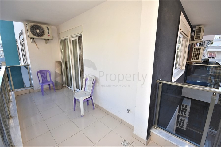 شقة غرفتين وصالة مفروشة - قريبة من البحر - في محمودلار / الانيا 