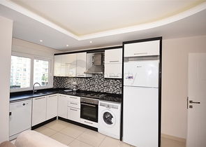 شقة غرفتين وصالة مفروشة - قريبة من البحر - في محمودلار / الانيا 