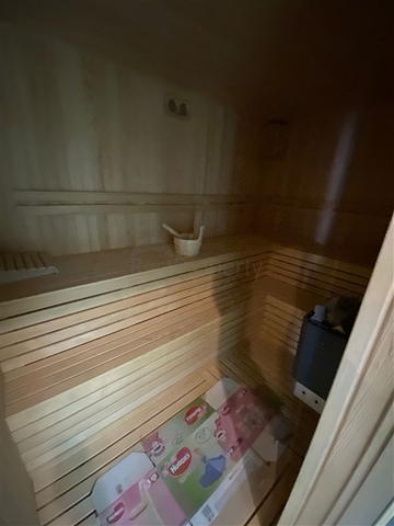 مجمع فاخر - شقة غرفة وصالة - في اوبا / الانيا 