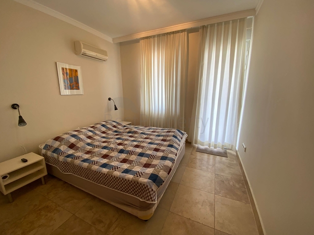 شقة عائلية واسعة - 3 غرف وصالة مفروشة -ضمن مجمع انيق في جيكجلي / الانيا