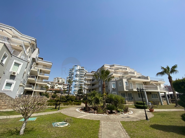 شقة عائلية واسعة - 3 غرف وصالة مفروشة -ضمن مجمع انيق في جيكجلي / الانيا