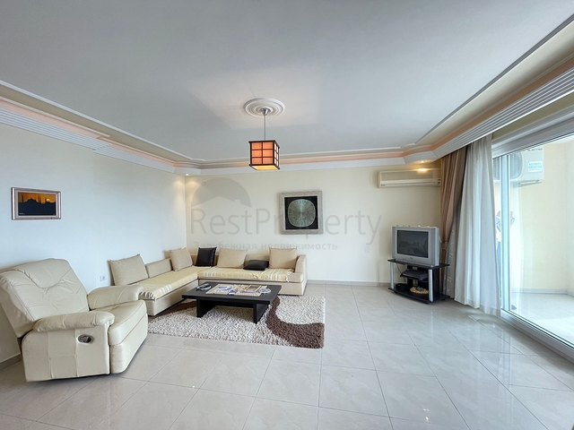 اطلالة بحر - شقة غرفتين وصالة - مفروشة - في محمودلار / الانيا 