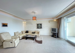 اطلالة بحر - شقة غرفتين وصالة - مفروشة - في محمودلار / الانيا 