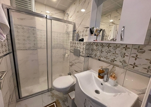 دوبلكس 4 غرف وصالة مفروشة - ضمن مجمع جديد - في محمودلار / الانيا 