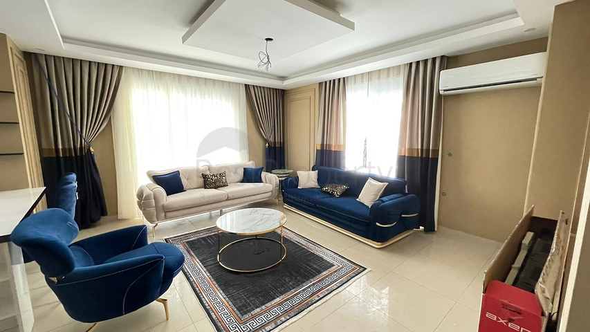 قريبة من البحر والخدمات -شقة 2 غرفة وصالة مفروشة - في محمودلار / الانيا 