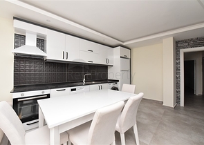 اطلالة مفتوحة - شقة غرفتين وصالة مفروشة -ضمن مجمع سكني في كارجيجاك / الانيا 