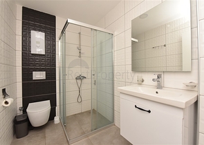 سعر مناسب - شقة استديو - ضمن مجمع سكني حديث - في كارجيجاك / الانيا 