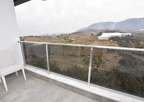 سعر مناسب - شقة استديو - ضمن مجمع سكني حديث - في كارجيجاك / الانيا 