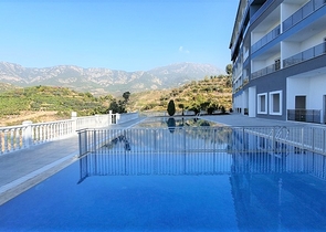 سعر مناسب - شقة استديو - ضمن مجمع سكني حديث - في كارجيجاك / الانيا 