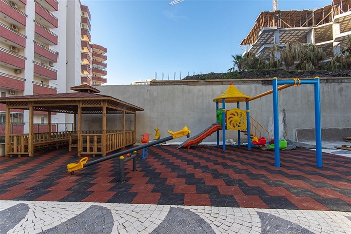 شقة جديدة للبيع في محمودلار - تصميم غرفة وصالة - مجم سكني 