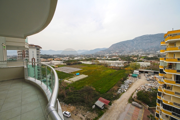 شقة زاوية - غرفتين وصالة مفروشة - في محمودلار / الانيا 