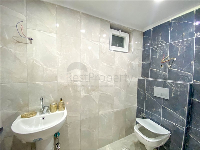 دوبلكس جديدة - غرفتين وصالة - في محمودلار / الانيا 