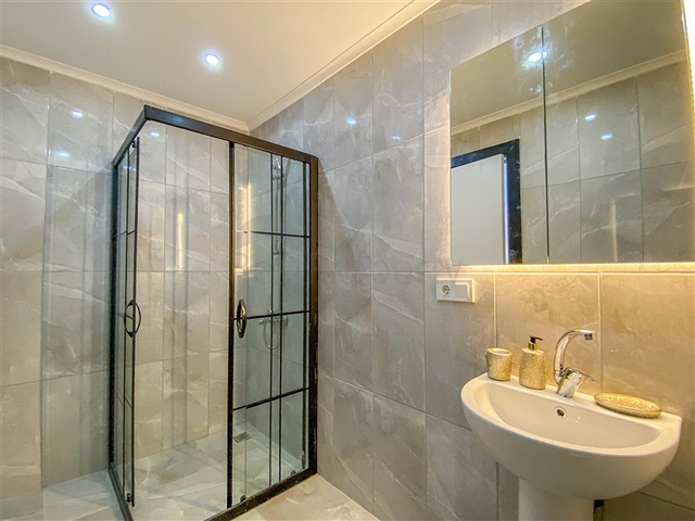 شقة دوبلكس 2 غرفة وصالة مفروشة -مجمع جديد - في محمودلار / الانيا