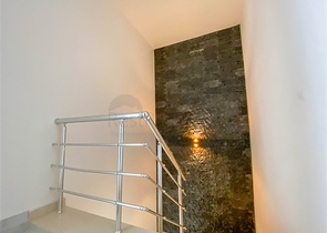 دوبلكس جديدة - تصميم غرفتين وصالة ضمن مجمع - في محمودلار / الانيا 