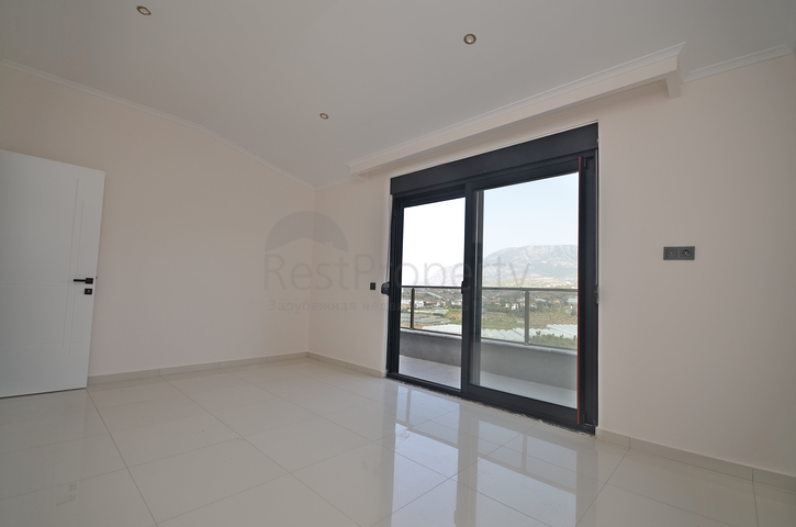 اطلالة بحر - دوبلكس 4 غرف وصالة ضمن مجمع حديث - في كارجيجاك / الانيا 