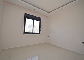 اطلالة بحر - دوبلكس 4 غرف وصالة ضمن مجمع حديث - في كارجيجاك / الانيا 