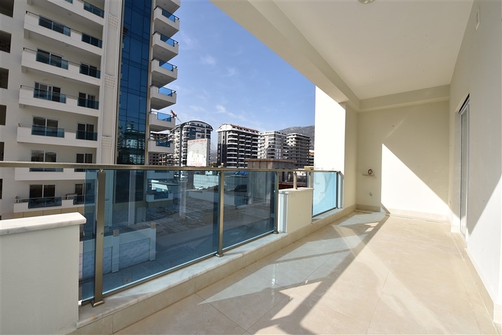 مجمع 5 نجوم - شقة غرفة وصالة - في محمودلار / الانيا 