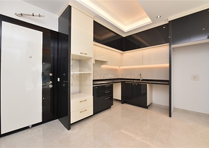 مجمع 5 نجوم - شقة غرفة وصالة - في محمودلار / الانيا 