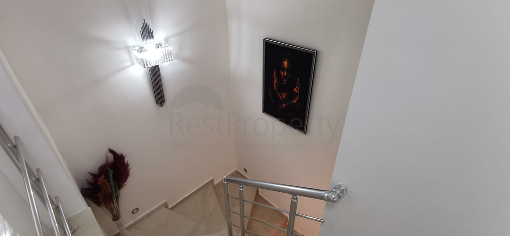 اطلالة على البحر في مركز الانيا - دوبلكس غرفتين وصالة مفروشة - في مركز الانيا 