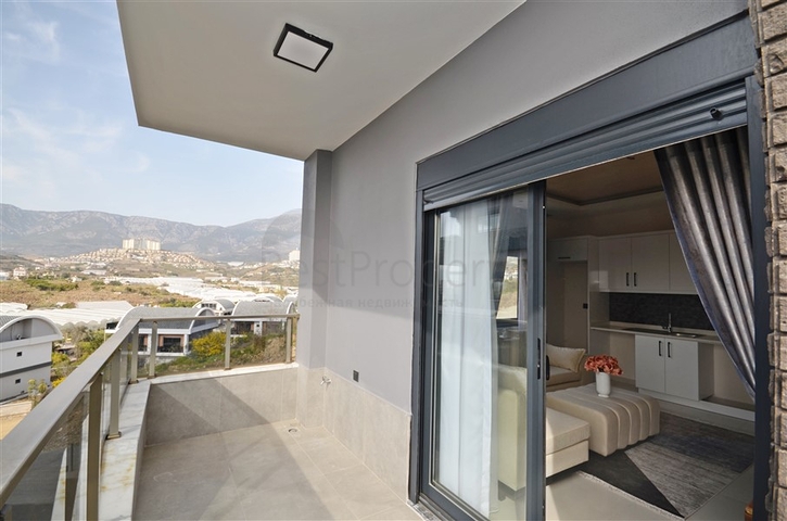 اطلالة بحر - شقة مفروشة 2 غرفة وصالة -مجمع سكني حديث - في كارجيجاك / الانيا 