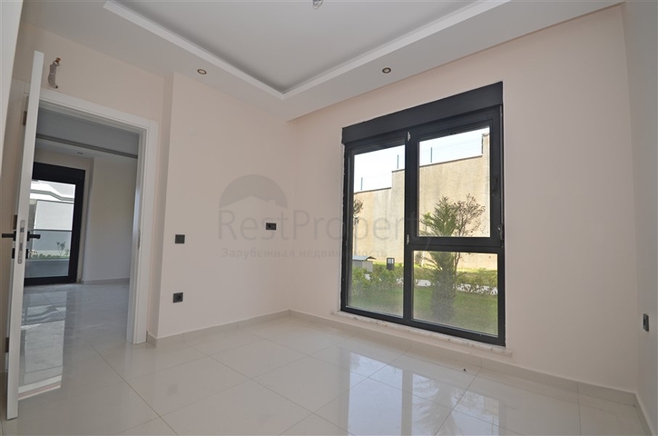 دوبلكس ارضية - 4 غرف وصالة مفروشة - مجمع حديث - في كارجيجاك / الانيا 