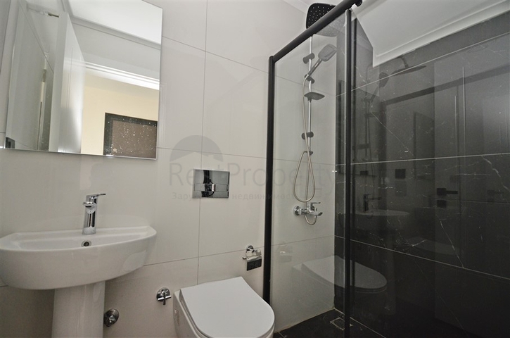 دوبلكس ارضية - 4 غرف وصالة مفروشة - مجمع حديث - في كارجيجاك / الانيا 