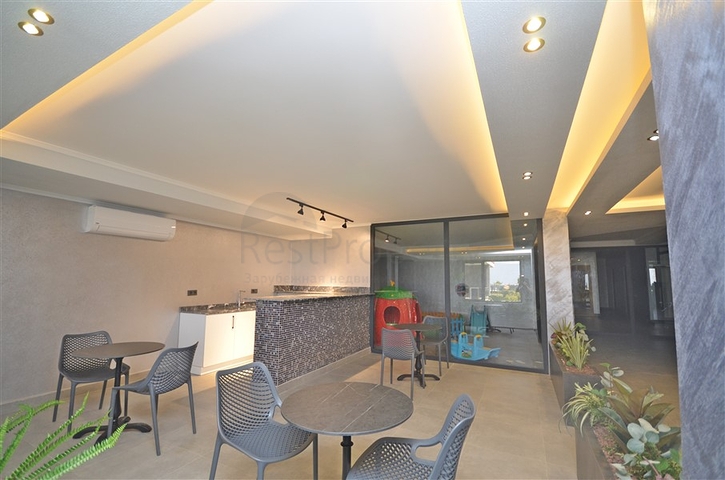 دوبلكس ارضية - 4 غرف وصالة مفروشة - مجمع حديث - في كارجيجاك / الانيا 