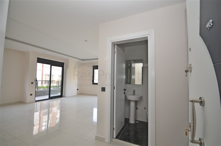 دوبلكس ارضية - 4 غرف وصالة مفروشة - مجمع حديث - في كارجيجاك / الانيا 