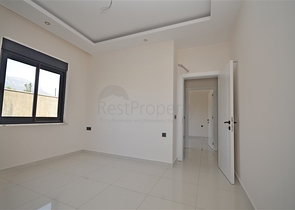 دوبلكس ارضية - 4 غرف وصالة مفروشة - مجمع حديث - في كارجيجاك / الانيا 