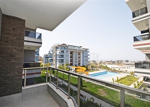 دوبلكس ارضية - 4 غرف وصالة مفروشة - مجمع حديث - في كارجيجاك / الانيا 