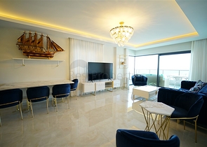 اطلالة مباشرة على البحر - شقة غرفتين وصالة مفروشة -ضمن مجمع سكني - محمودلار / الانيا 