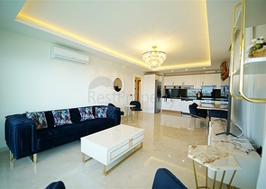 اطلالة مباشرة على البحر - شقة غرفتين وصالة مفروشة -ضمن مجمع سكني - محمودلار / الانيا 