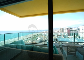 اطلالة مباشرة على البحر - شقة غرفتين وصالة مفروشة -ضمن مجمع سكني - محمودلار / الانيا 