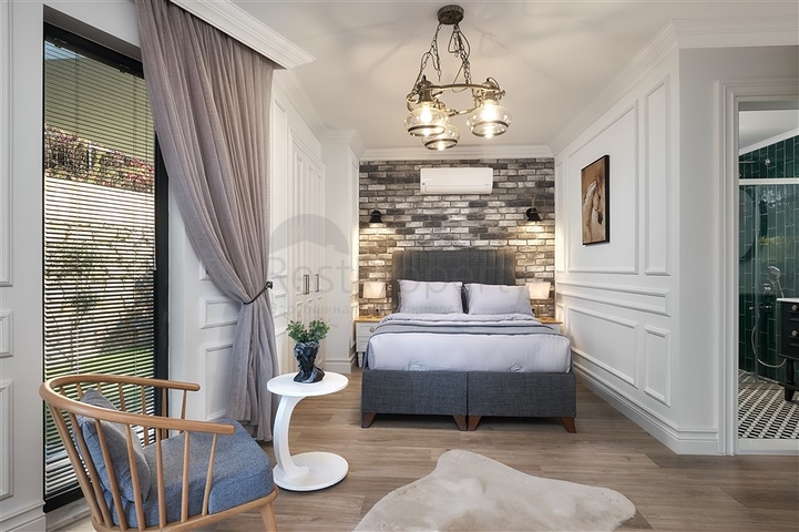 فيلا حديثة 4 + 1 مفروشة في كارجيجاك