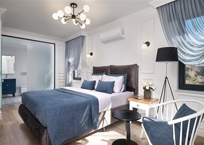 فيلا حديثة 4 + 1 مفروشة في كارجيجاك