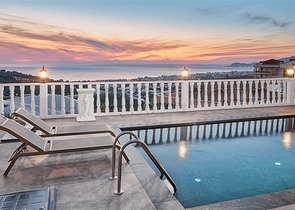 فيلا حديثة 4 + 1 مفروشة في كارجيجاك